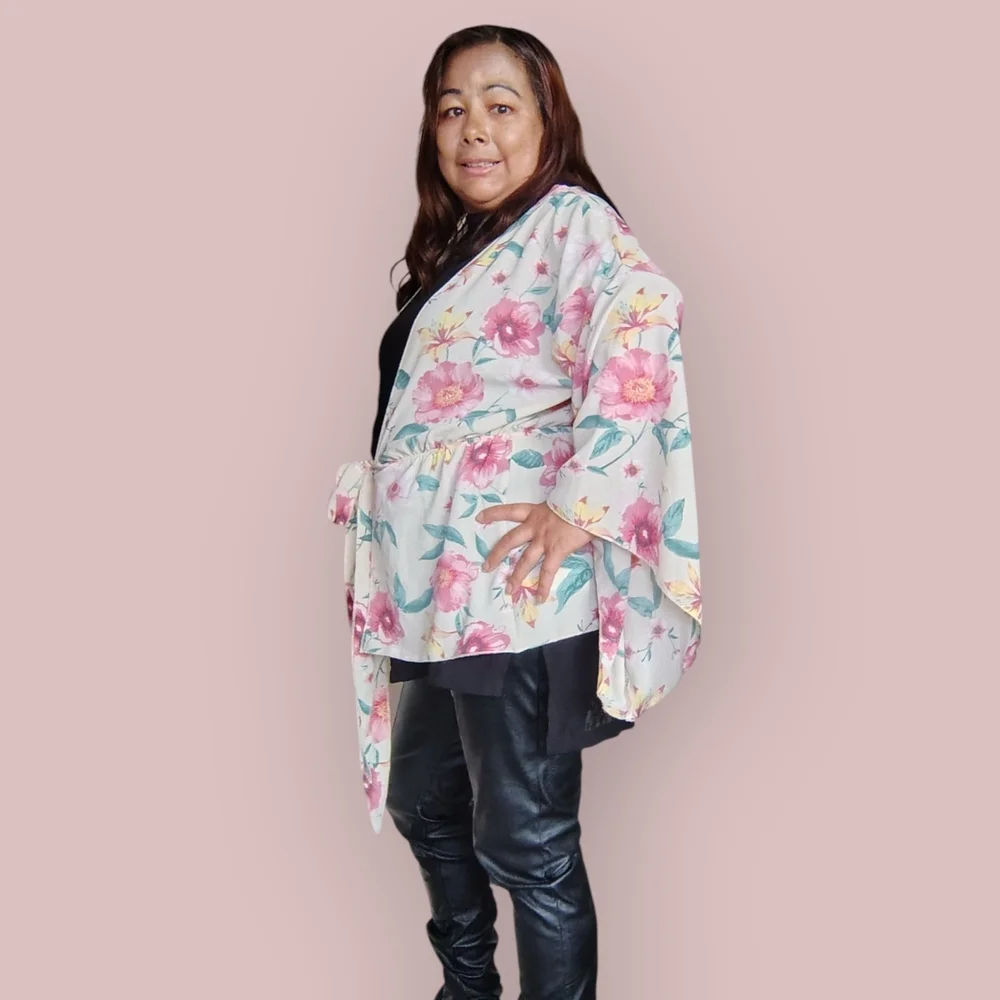 REVAMPED Women's Medium Floral Open-Front Kimono Cardigan - Picture 8 of 16